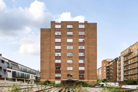 3 bedroom flat to rent, Kinnerton Street, Knightsbridge, London, SW1X