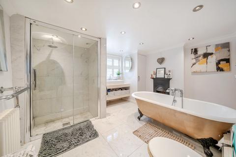 3 bedroom property for sale, Red Lion Lane, Shooters Hill, Lane, SE18