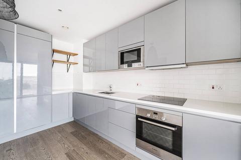 1 bedroom flat to rent, Rutherford Heights, Elephant and Castle, London, SE17