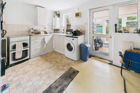 2 bedroom semi-detached house for sale, Heol Gwaun Rhos, Caerphilly. CF83