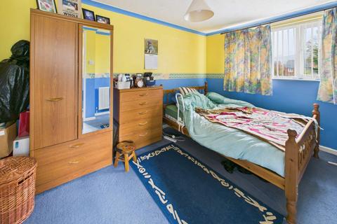 2 bedroom semi-detached house for sale, Heol Gwaun Rhos, Caerphilly. CF83