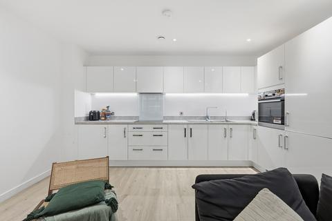 3 bedroom flat for sale, 28 Thomas Road, London E14