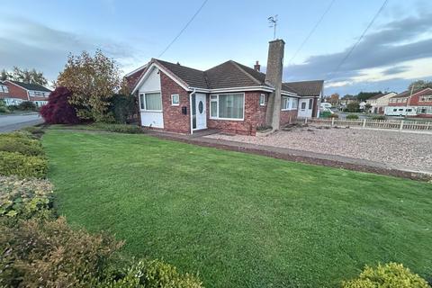 2 bedroom bungalow for sale, Bestwood Road, Hucknall, Nottingham, Nottinghamshire, NG15