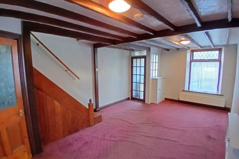 2 bedroom end of terrace house for sale, Augusta Place, Y Felinheli LL56