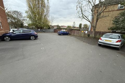 undefined, Huntsmans Close, FELTHAM, Greater London, TW13