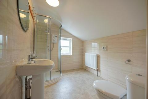 5 bedroom terraced house to rent, Blenheim Gardens, Reading, RG1