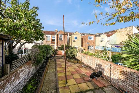 undefined, Twyford Avenue, Portsmouth