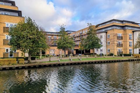 1 bedroom apartment for sale, Ovaltine Drive, Kings Langley, WD4