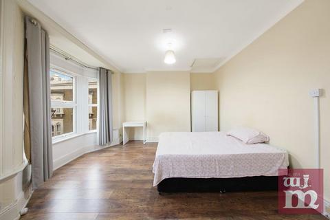 undefined, Mossford Street, Bow, London, E3