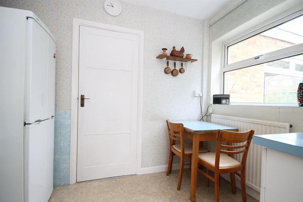 .kitchen2.jpg