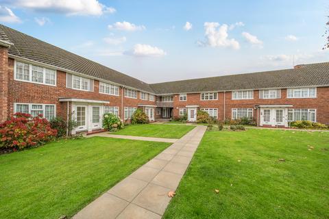 undefined, Laburnum Court, Stanmore, HA7
