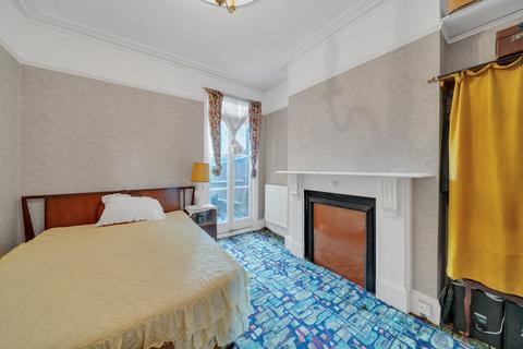 undefined, Gosberton Road, London, SW12