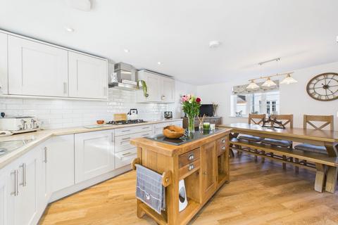 undefined, Angel Drive, Calne SN11