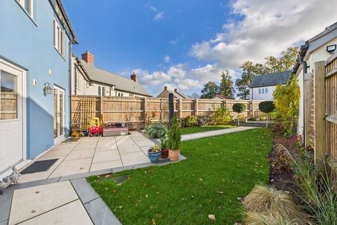 11 Angell Drive, Calne, SN11 0FW