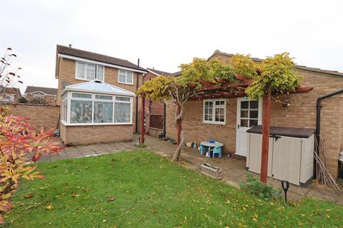 3 bedroom detached house for sale, Canon Grove, Yarm, TS15 9XE