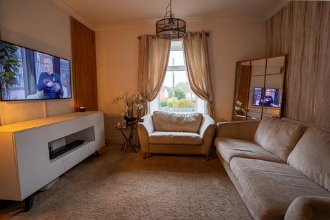 4 bedroom semi-detached house for sale, Gwscwm Road, Burry Port SA16