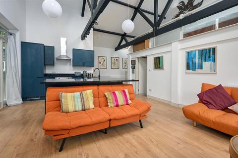 3 bedroom barn conversion for sale, Redenhall Road, Harleston IP20