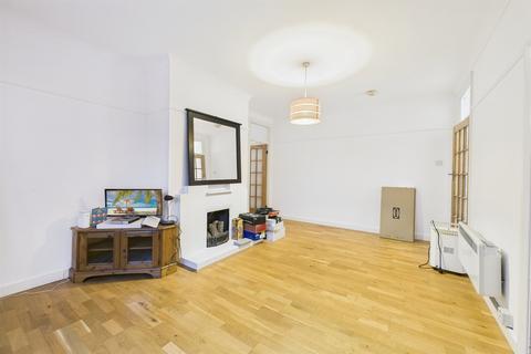 undefined, Richmond Road, London, SW20