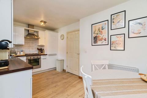 17 Alder Grove, Ingol, Preston, PR2 7DW