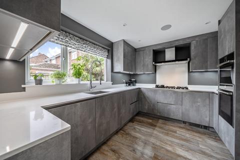 3 bedroom detached house for sale, Churchill Close, Flackwell Heath, High Wycombe, Buckinghamshire, HP10