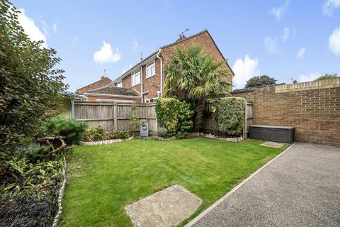 3 bedroom detached house for sale, Churchill Close, Flackwell Heath, High Wycombe, Buckinghamshire, HP10