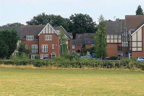 Laneham Place, Kenilworth