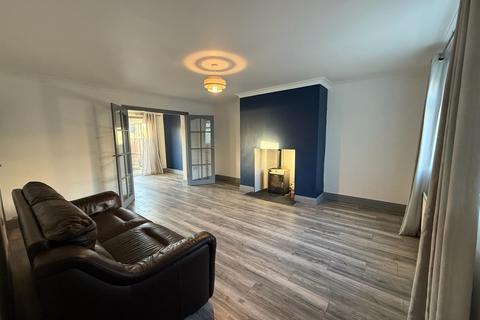 2 bedroom terraced house to rent, High Street West, Redcar TS10