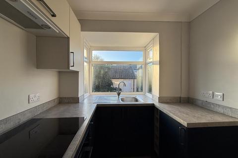 2 bedroom terraced house to rent, High Street West, Redcar TS10