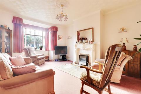undefined, Hawthorne Avenue, Willerby, Hull