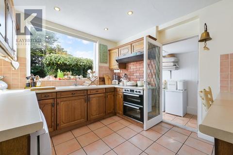 undefined, Bradstock Road, Epsom, KT17