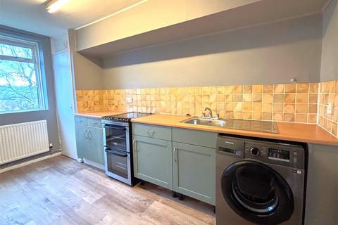 2 bedroom apartment to rent, Dorset House, Moorfields Road, Bath, BA2