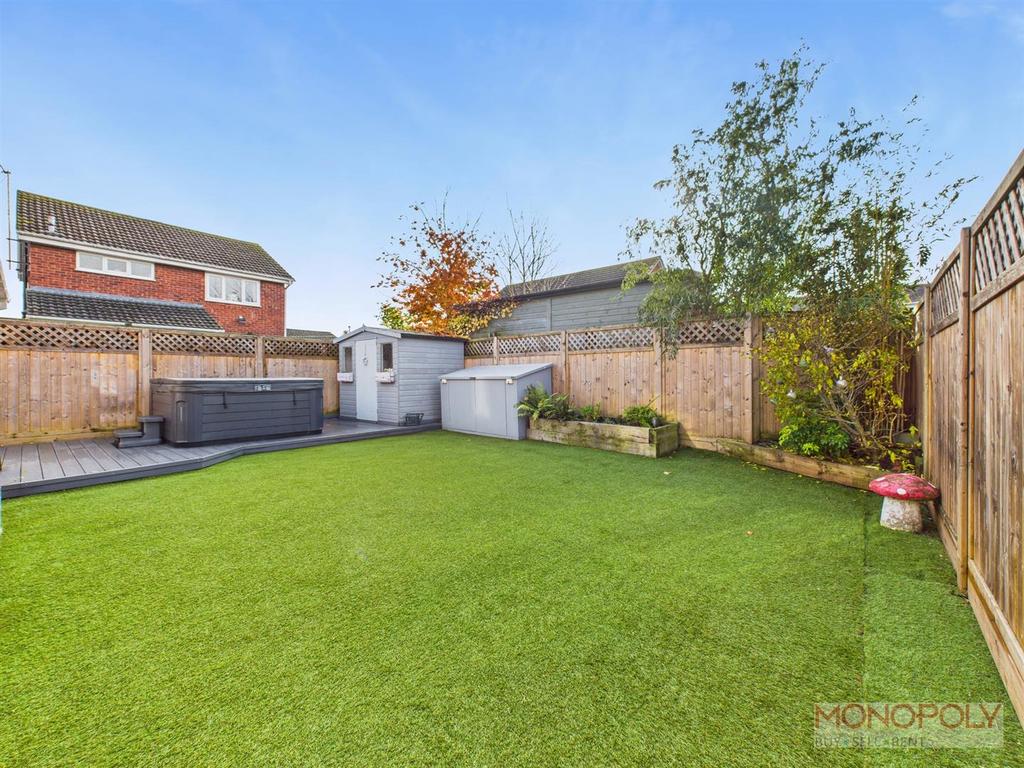 CAM04439 G0-PR0175-STILL022.jpg