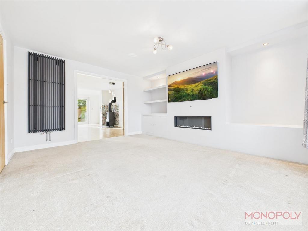 CAM04439 G0-PR0175-STILL010.jpg