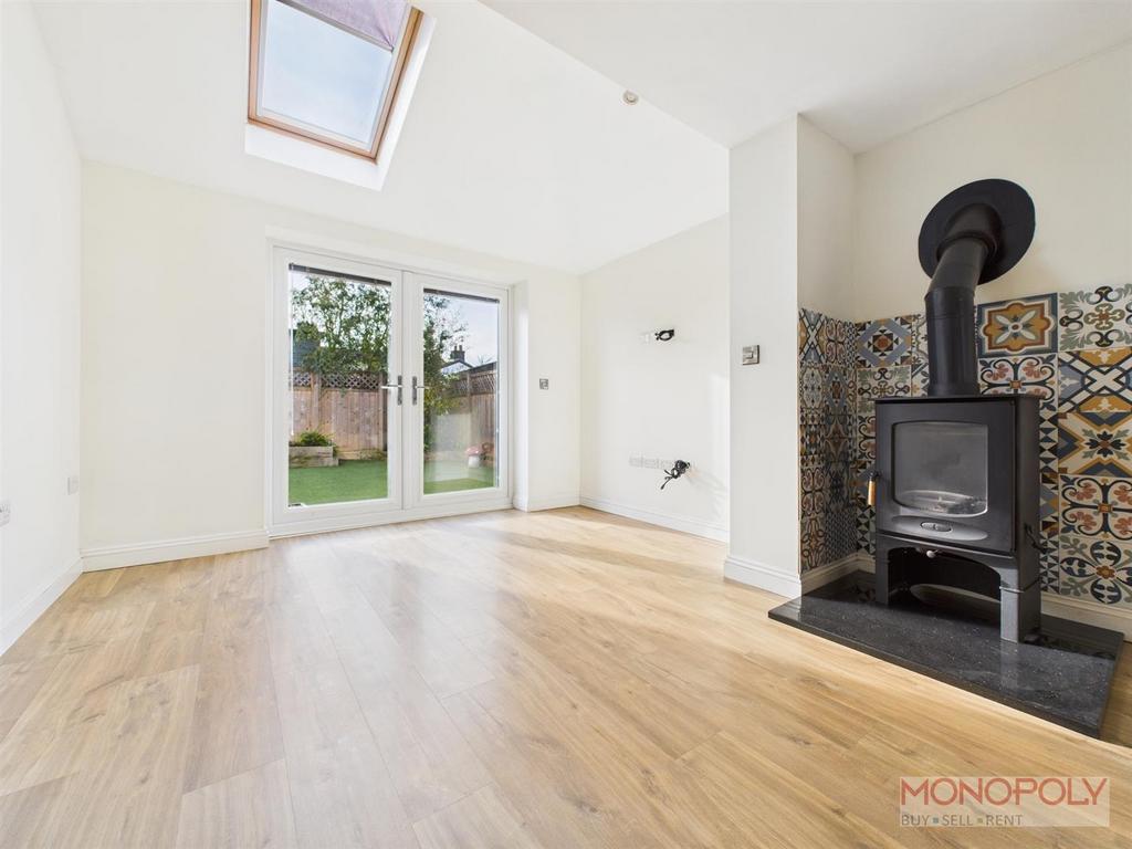 CAM04439 G0-PR0175-STILL017.jpg