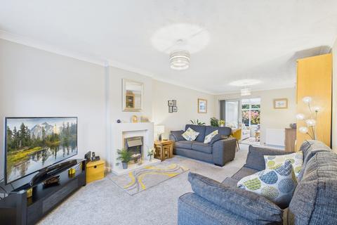 undefined, Weaver Grove, Mickle Trafford, CH2