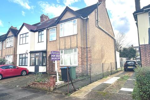 undefined, Central Road, Wembley HA0