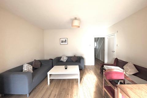 undefined, Central Road, Wembley HA0