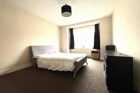 38 Central Road, Wembley, HA0 2LH