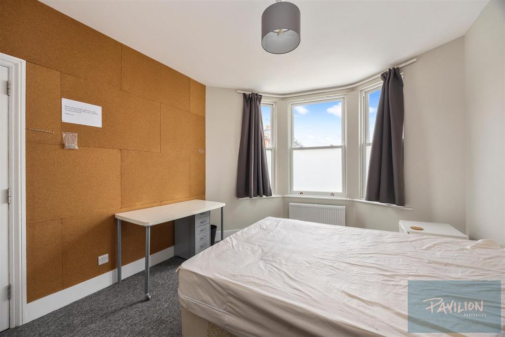 Shanklin Road, 31-014.JPG