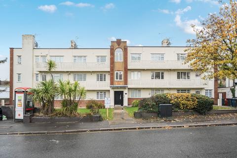 2 bedroom flat for sale, Princes Drive, Warwick Court Princes Drive, HA1