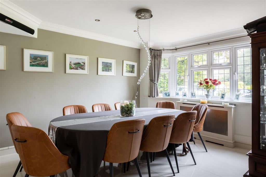 Willow Lodge-1.jpg