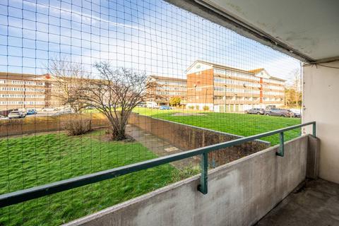 90 Hazel Grove, London, SE26 4JE