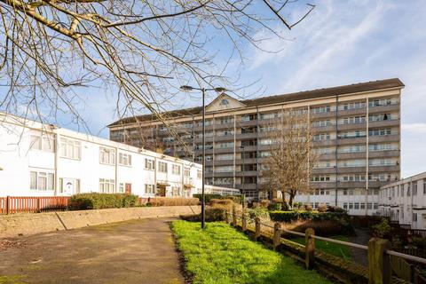 90 Hazel Grove, London, SE26 4JE