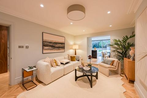 3 bedroom maisonette for sale, Petherton Road, Islington, London, N5