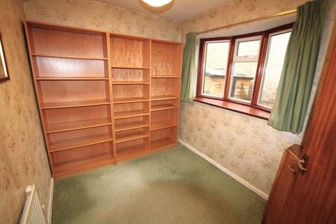 4 bedroom end of terrace house for sale, Penrose Avenue, Watford WD19