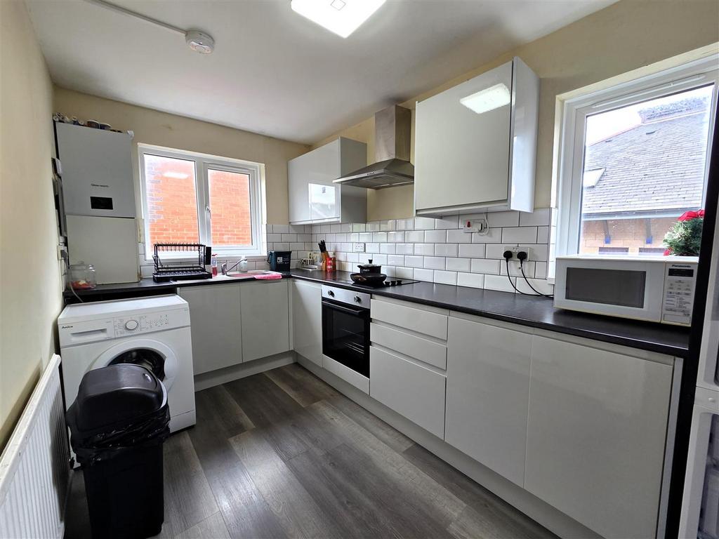 Kitchen.jpg