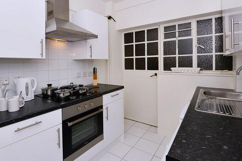 2 bedroom flat to rent, London, London SW3