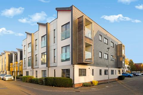 Cairns Avenue, London, SW16