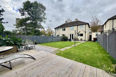 2 bedroom semi-detached house for sale, Daw Royds, Almondbury, Huddersfield, HD5 8ST
