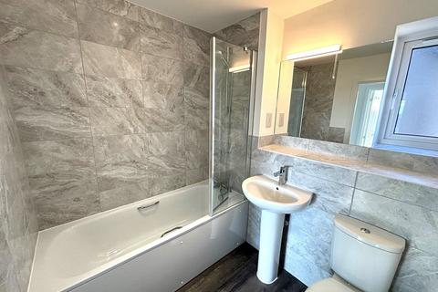 2 bedroom apartment for sale, Ouessant Close, Whitehouse , MK8